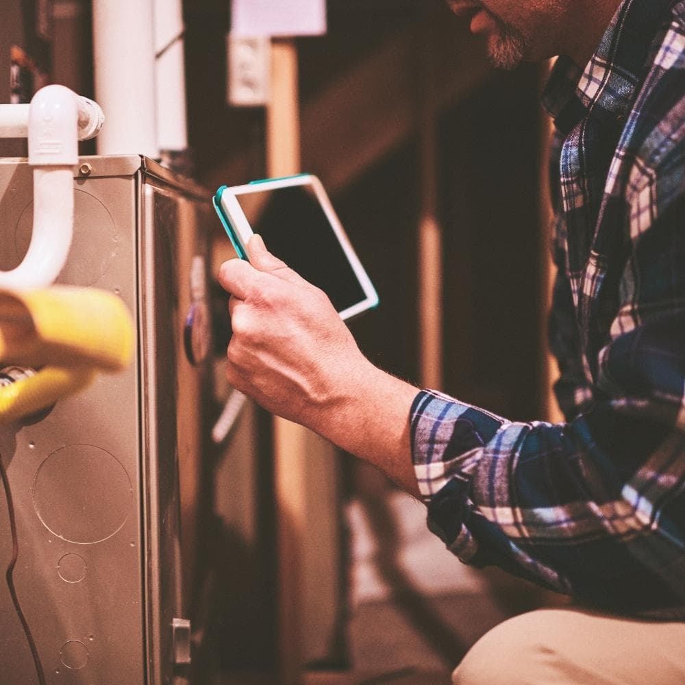 Home inspector at work